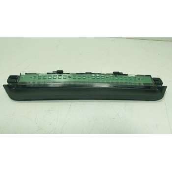 PILOTO TRASERO CENTRAL 63257423388 742338810 