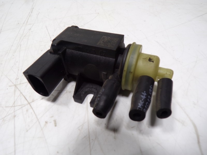 Recambio de valvula aire adicional para seat ibiza (6p1) 1.4 tdi referencia OEM IAM 1K0906627B 1K0906627B 4011464A