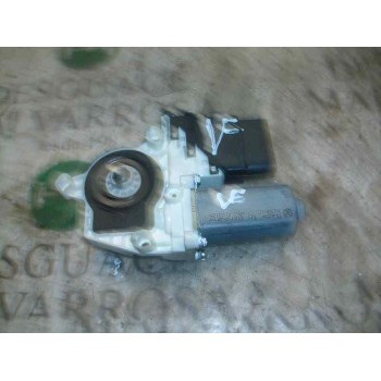 MOTOR ELEVALUNAS TRASERO DERECHO 
