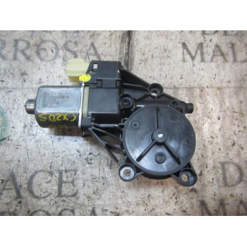 MOTOR ELEVALUNAS DELANTERO DERECHO 1543207 0130822407 0130822407