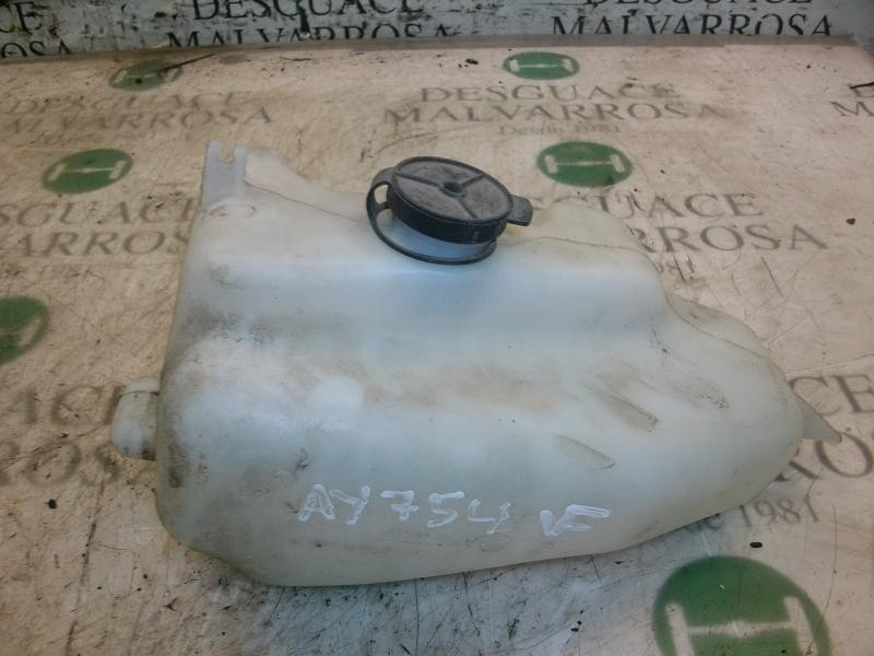 Recambio de deposito limpia para renault clio i fase i+ii (b/c57) referencia OEM IAM   