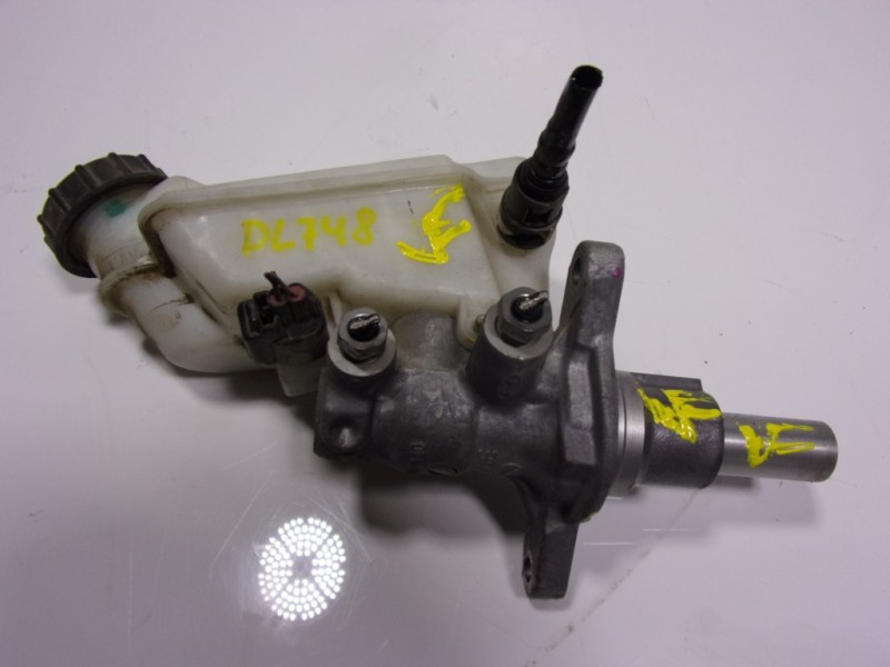 Recambio de bomba freno para ford ka+ 1.2 ti-vct cat referencia OEM IAM 2434055  