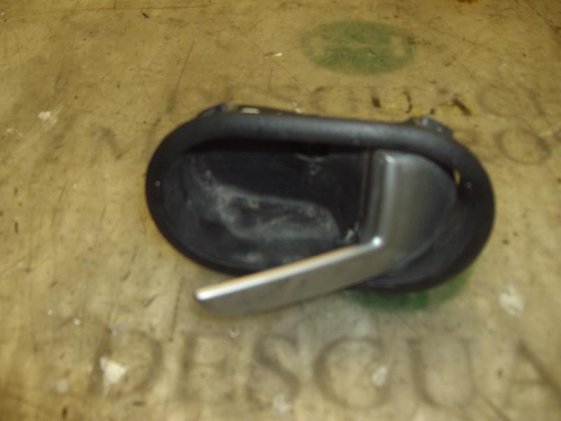 Recambio de maneta interior delantera derecha para ford fiesta (cbk) ghia referencia OEM IAM   
