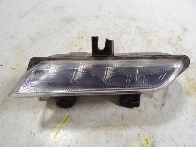 Recambio de piloto delantero izquierdo para renault clio iv 1.5 dci diesel fap referencia OEM IAM   