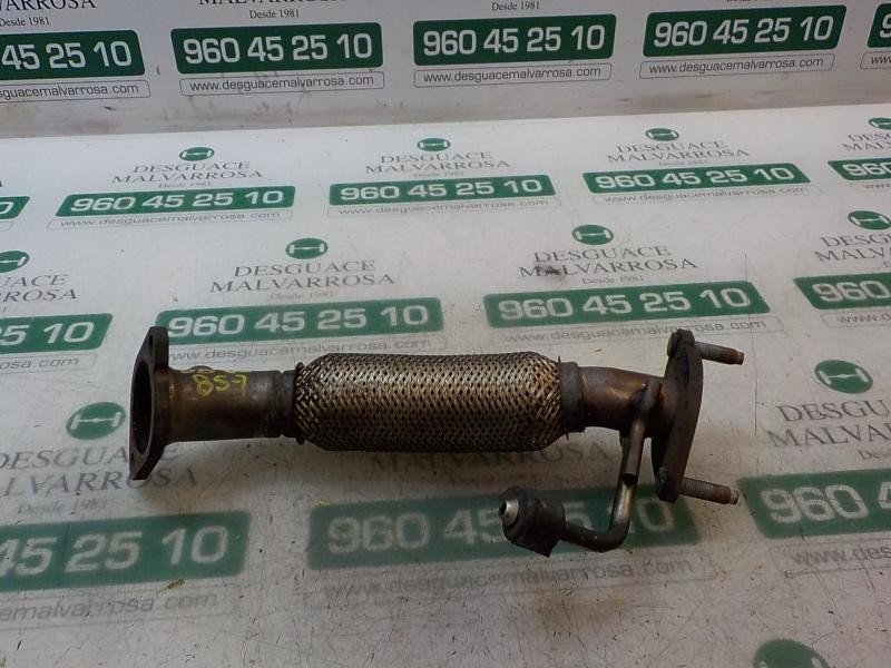 Recambio de salida colector para hyundai i20 klass referencia OEM IAM 28610C8100  
