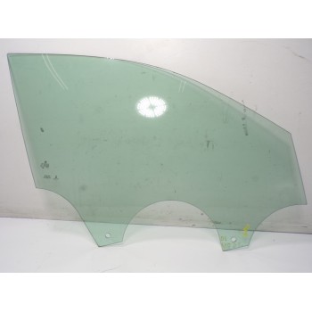 CRISTAL PUERTA DELANTERO DERECHO 2GA845202D 