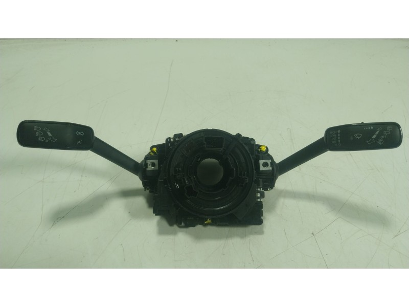 Recambio de mando intermitentes para seat leon sportstourer (kl8) xcellence referencia OEM IAM 5Q1953507GAIGI 5Q1953507GS 