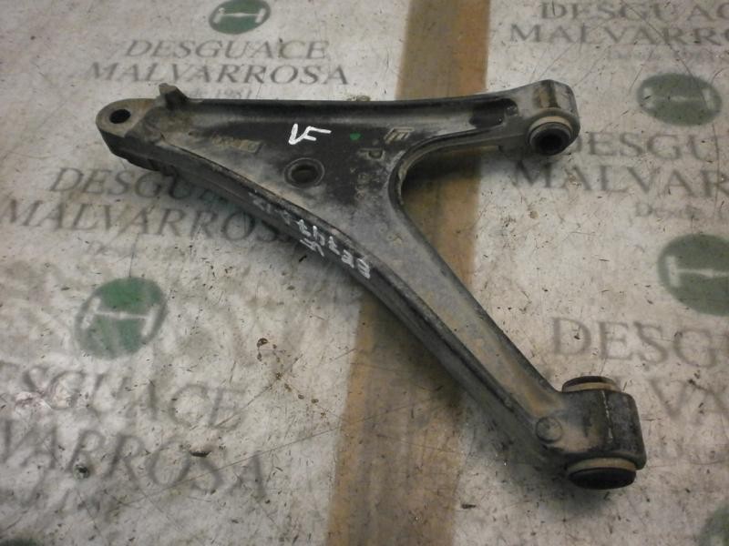 Recambio de brazo suspension inferior delantero izquierdo para renault trafic (desde 5.89) t 1100 referencia OEM IAM   