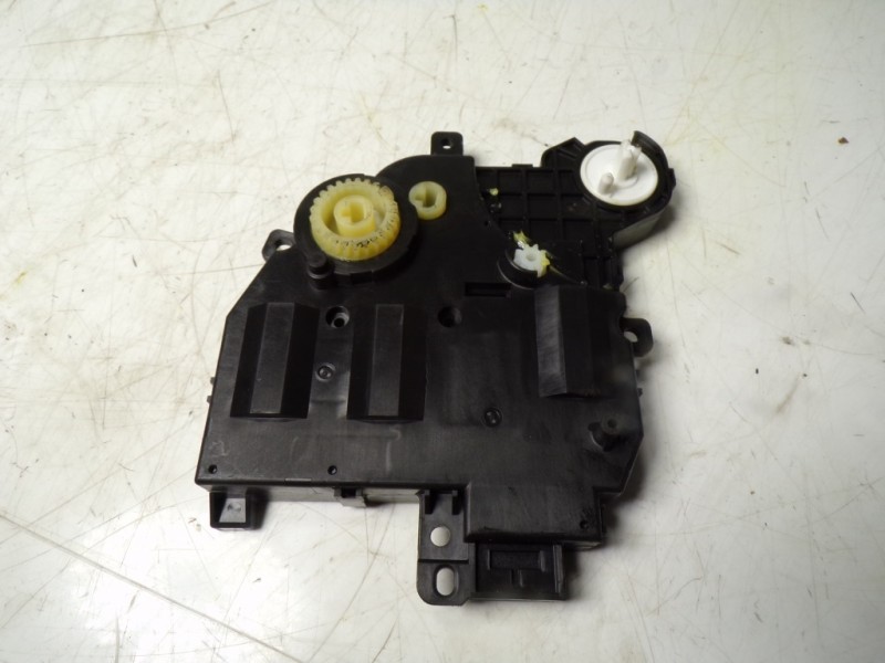 Recambio de modulo electronico para lexus nx 300h 2wd referencia OEM IAM 8710648170 0638009004 