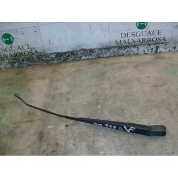 BRAZO LIMPIA DELANTERO DERECHO 