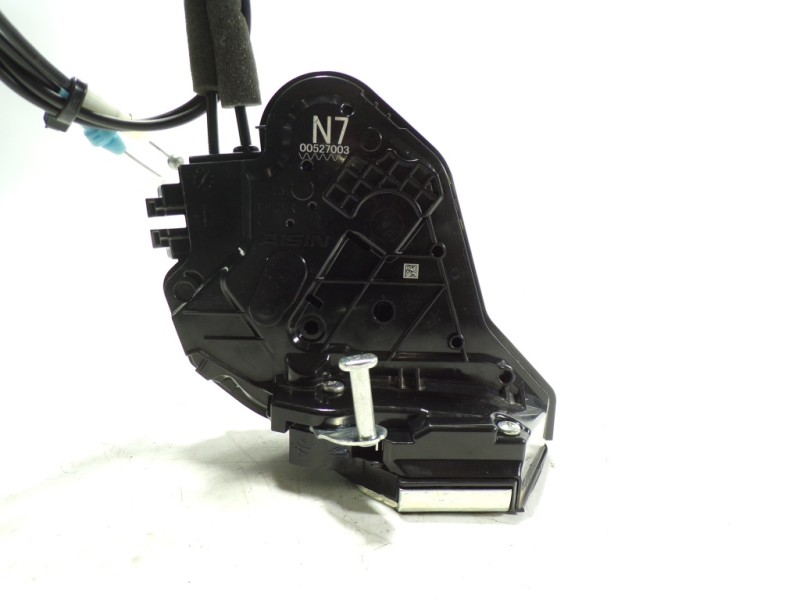 Recambio de cerradura puerta trasera izquierda para toyota prius+ 1.8 16v (híbrido) referencia OEM IAM 6906048060 00527003 00527