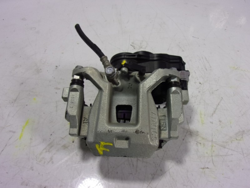 Recambio de pinza freno trasera derecha para lexus nx 300h 2wd referencia OEM IAM 4783078010  