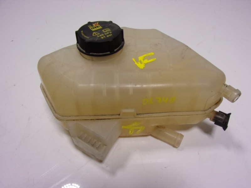 Recambio de deposito expansion para ford ka+ 1.2 ti-vct cat referencia OEM IAM 1513111 8V218K218 