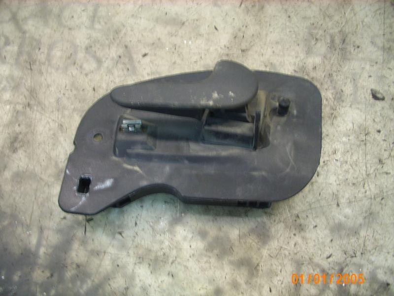 Recambio de maneta interior delantera derecha para opel combo (corsa c) familiar referencia OEM IAM   
