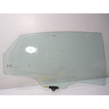 CRISTAL PUERTA TRASERO DERECHO 834213Z300 