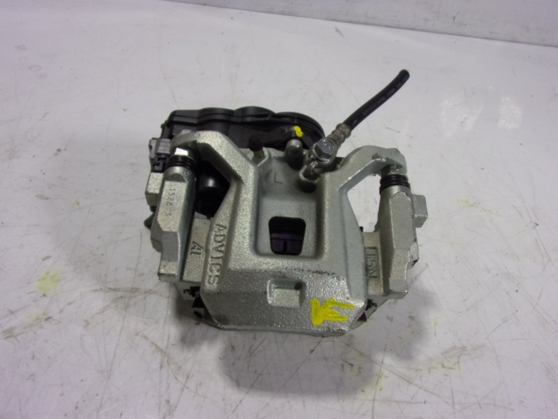 Recambio de pinza freno trasera izquierda para lexus nx 300h 2wd referencia OEM IAM 4785078010  