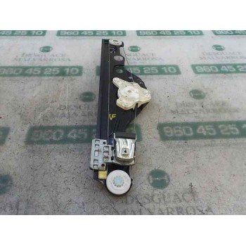 ELEVALUNAS TRASERO DERECHO A2117300446 