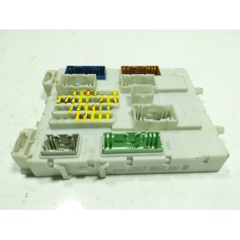CAJA RELES / FUSIBLES 2506087 F1DT14A073BF 