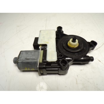 MOTOR ELEVALUNAS TRASERO IZQUIERDO 5Q0959407 5Q0959811D 