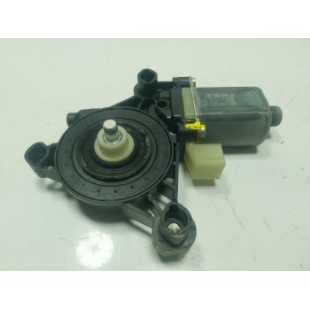 MOTOR ELEVALUNAS DELANTERO IZQUIERDO 5Q0959801C 5Q0959801C 
