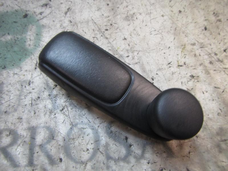 Recambio de maneta elevalunas trasera derecha para citroën c3 1.1 referencia OEM IAM 9240H7  