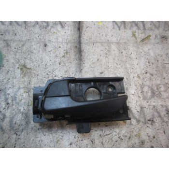 MANETA INTERIOR DELANTERA IZQUIERDA 82610B4000PYN 