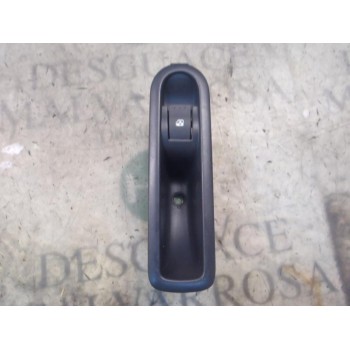 MANDO ELEVALUNAS TRASERO DERECHO 