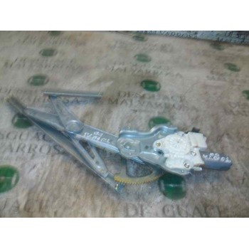 ELEVALUNAS DELANTERO DERECHO 