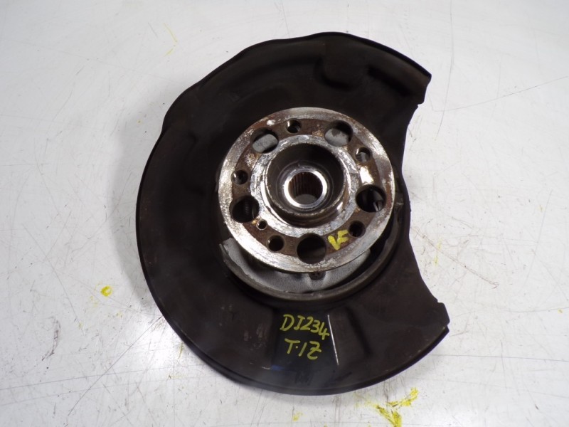 Recambio de mangueta trasera izquierda para mercedes-benz clase e (w211) berlina 2.2 cdi cat referencia OEM IAM A2113508308  