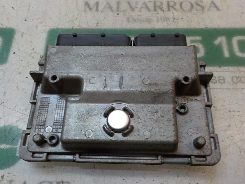 Recambio de centralita motor uce para volkswagen polo (6r1) 1.2 referencia OEM IAM 03E906019AK 03E906019M 5WA11002