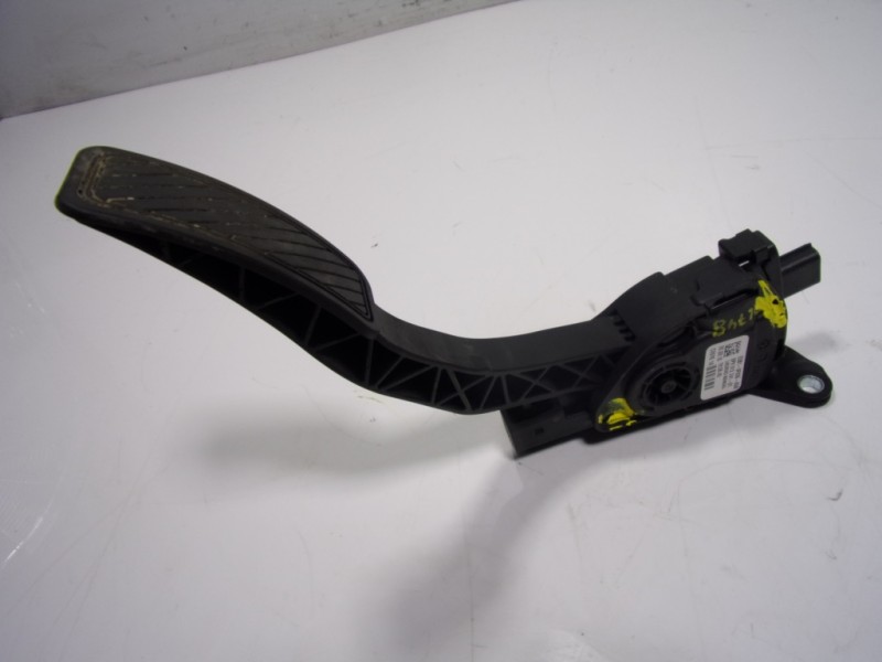 Recambio de potenciometro pedal para ford ka+ 1.2 ti-vct cat referencia OEM IAM 2021438 E3B19F836A3A 