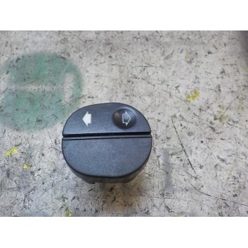 MANDO ELEVALUNAS DELANTERO DERECHO 