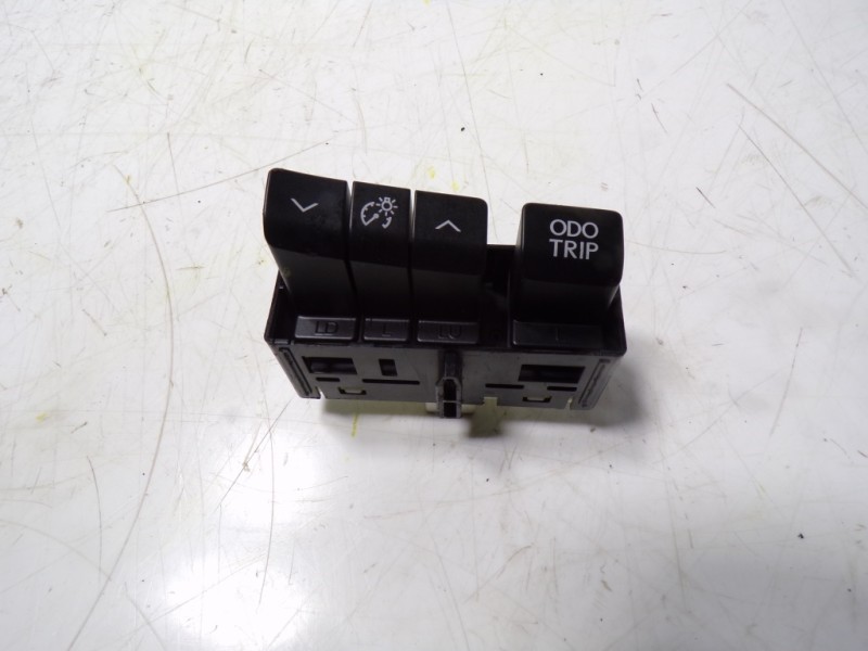 Recambio de modulo electronico para lexus nx 300h 2wd referencia OEM IAM 8497578010 15D053 