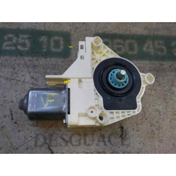 MOTOR ELEVALUNAS TRASERO DERECHO 95862481100 8K0959811A 
