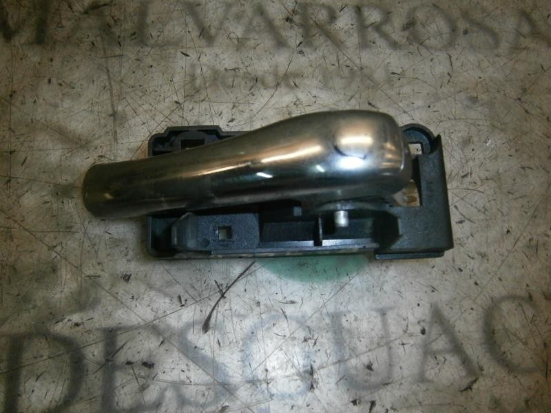 Recambio de maneta interior delantera derecha para alfa romeo 147 (190) 1.9 jtd cat referencia OEM IAM   