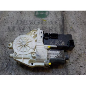 MOTOR ELEVALUNAS DELANTERO DERECHO 