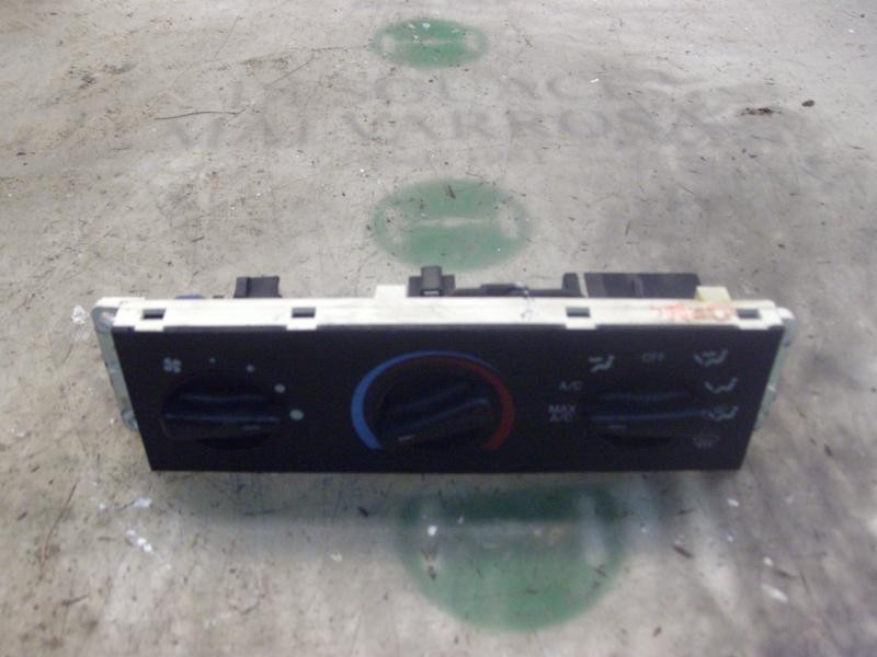 Recambio de mando calefaccion / aire acondicionado para ford explorer 4.0 referencia OEM IAM 3858111  