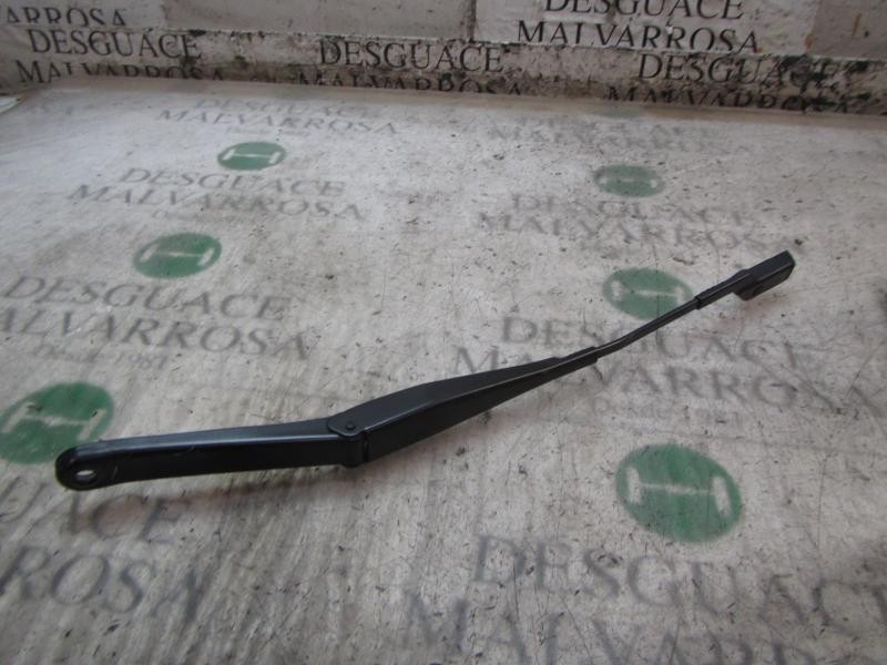 Recambio de brazo limpia delantero izquierdo para ford fiesta (cb1) 1.4 tdci cat referencia OEM IAM   