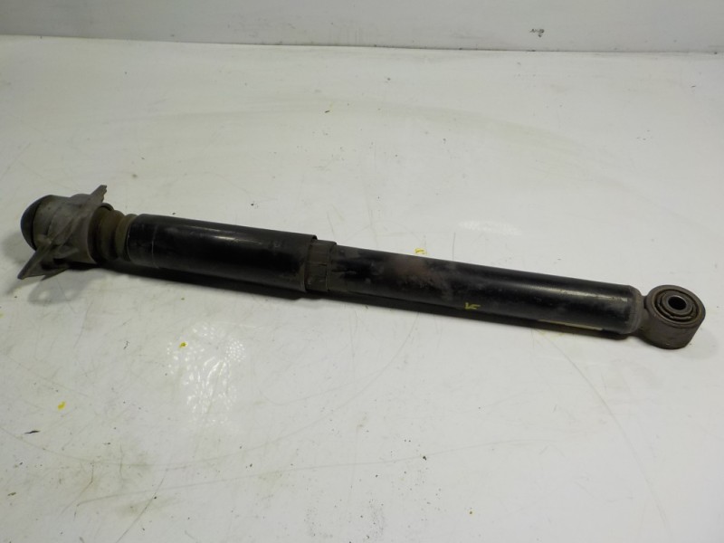 Recambio de amortiguador trasero derecho para seat leon (1p1) 1.6 tdi referencia OEM IAM 1K0513029JG 1K0512011AD 804902001768