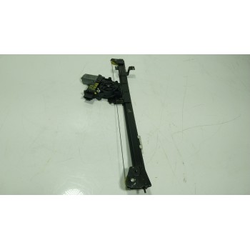 ELEVALUNAS DELANTERO DERECHO 1607395380 1368921080 