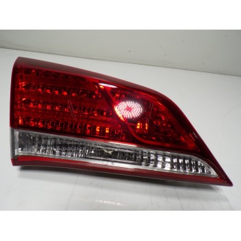 PILOTO TRASERO IZQUIERDO INTERIOR 924033Z300 