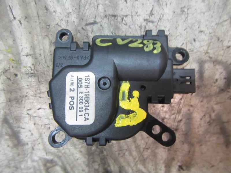 Recambio de motor apertura trampillas climatizador para ford fiesta (cb1) 1.4 tdci cat referencia OEM IAM   