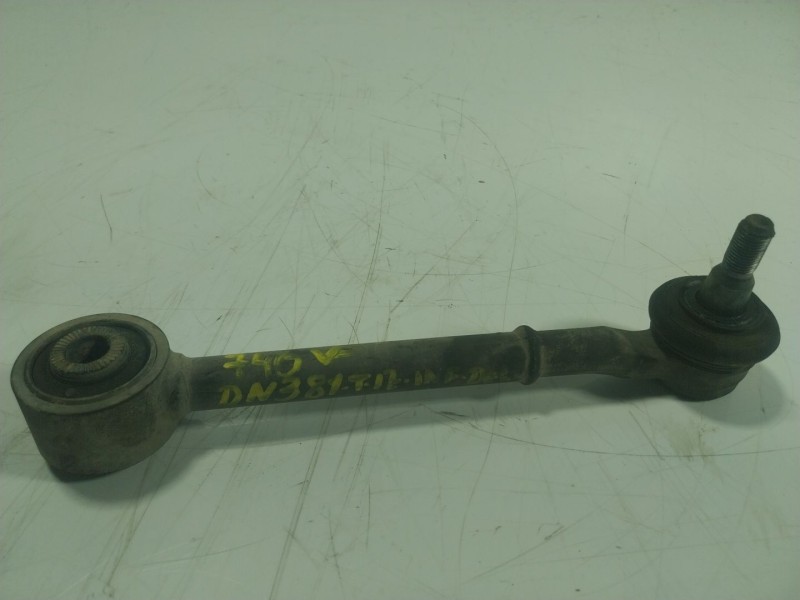 Recambio de brazo suspension inferior trasero izquierdo para toyota auris (_e18_) 1.8 hybrid (zwe186_) referencia OEM IAM 487100