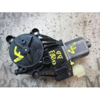 MOTOR ELEVALUNAS DELANTERO DERECHO 