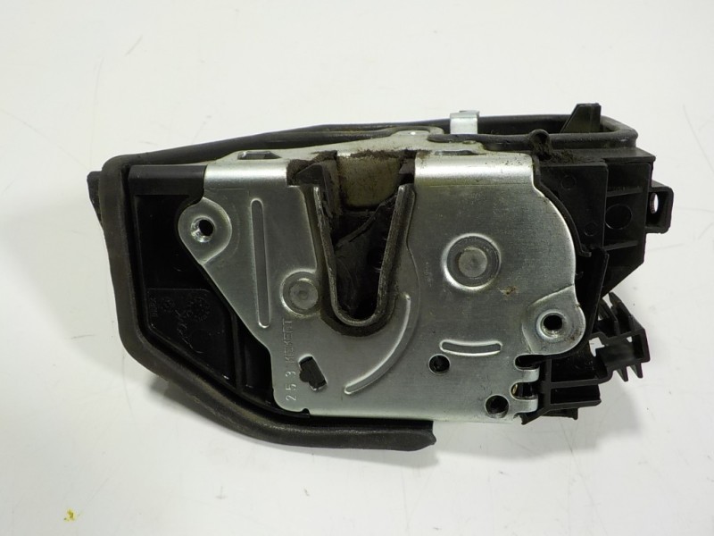 Recambio de cerradura puerta trasera izquierda para bmw serie 1 lim. (f20) 2.0 turbodiesel referencia OEM IAM 51227229459 722945