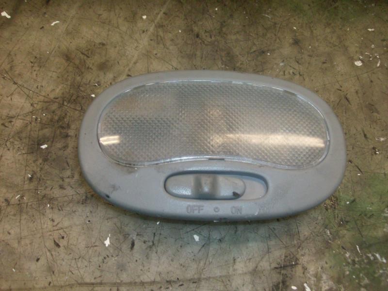 Recambio de piloto interior para chevrolet kalos 1.2 se referencia OEM IAM   