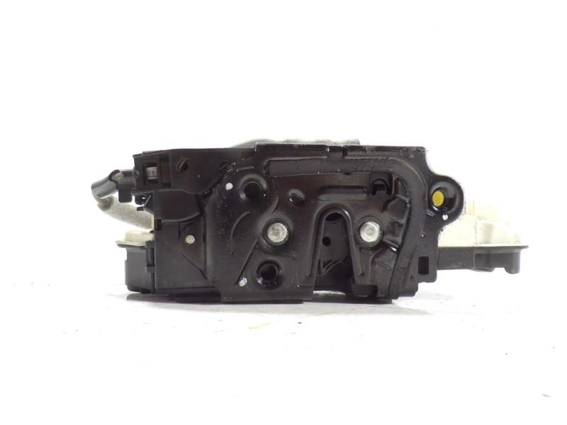 Recambio de cerradura puerta delantera izquierda para volkswagen golf vi (5k1) 1.6 tdi dpf referencia OEM IAM 5K1837015B 5K18370