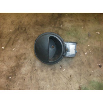 MANETA INTERIOR DELANTERA DERECHA 