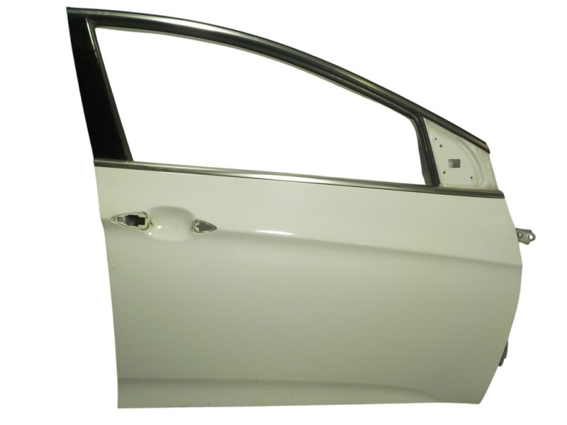 Recambio de puerta delantera derecha para hyundai i40 1.7 crdi cat referencia OEM IAM 760043Z000  