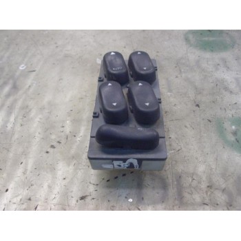 MANDO ELEVALUNAS DELANTERO IZQUIERDO 3673156 